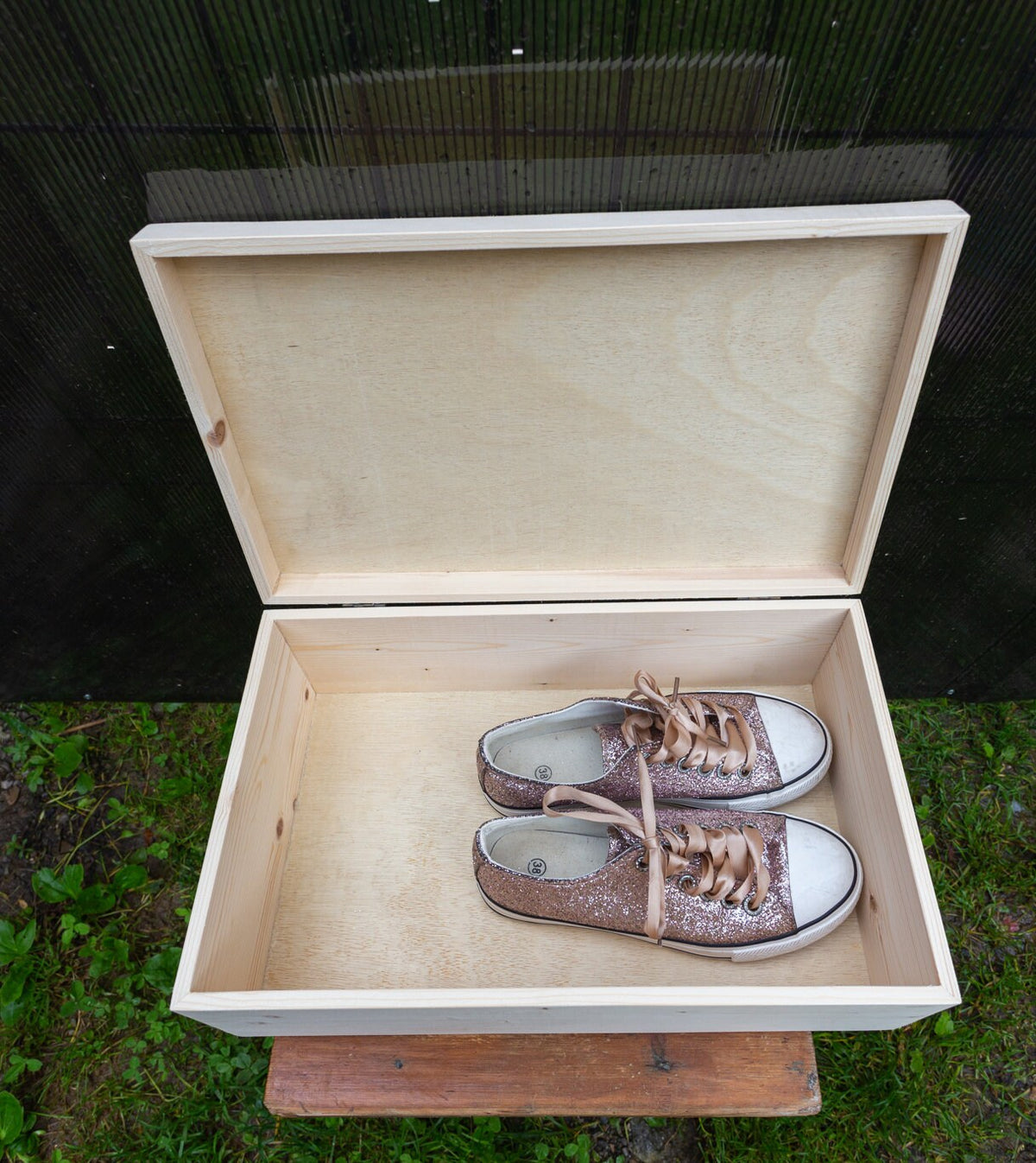 Cutie din lemn cu capac 39x25x15 cm